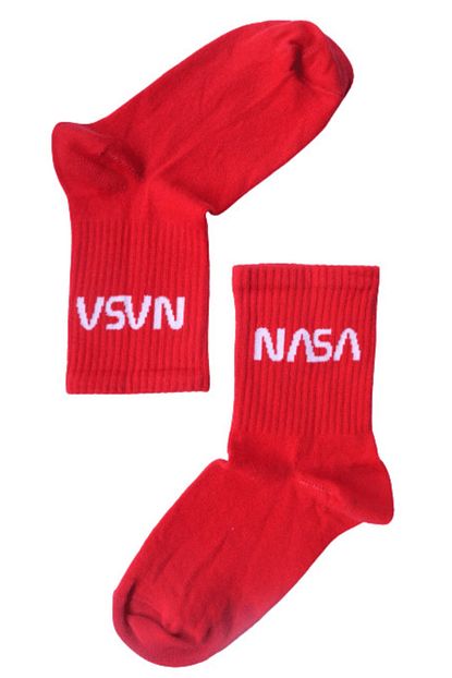 Pofudy Socks Unisex Nasa Yazili Kirmizi Soket Corap Trendyol