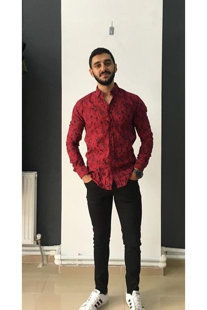 By Poli Erkek Kirmizi Cicekli Gomlek Trendyol