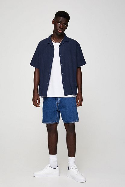 Pull Bear Erkek Orta Mavi 90 Lar Model Bermuda 05692508 Trendyol