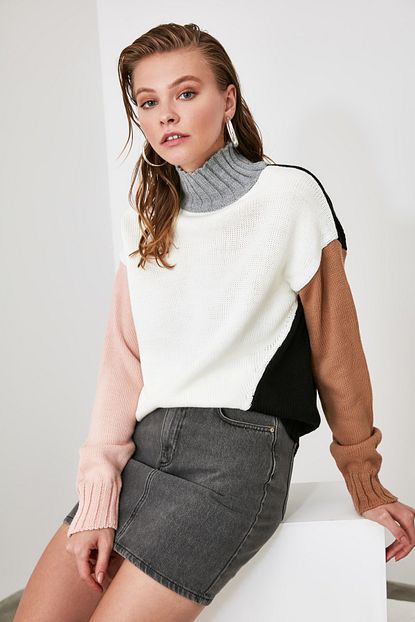 Trendyolmilla Ekru Dik Yaka Renk Bloklu Triko Kazak Twoaw21kz1474 Trendyol