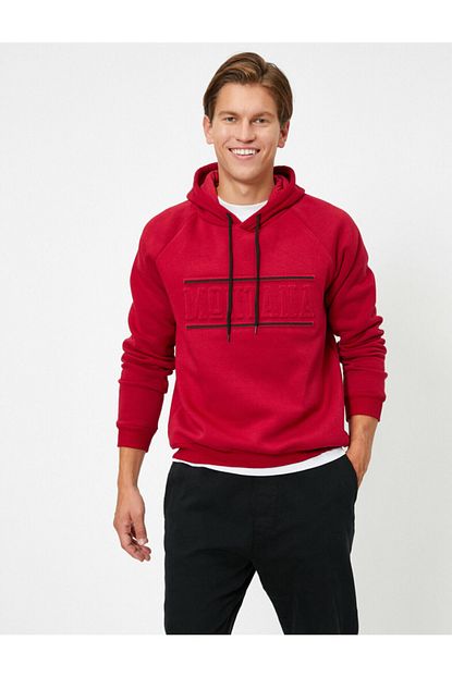 Koton Erkek Kirmizi Kapusonlu Yazili Baskili Uzun Kollu Sweatshirt Trendyol