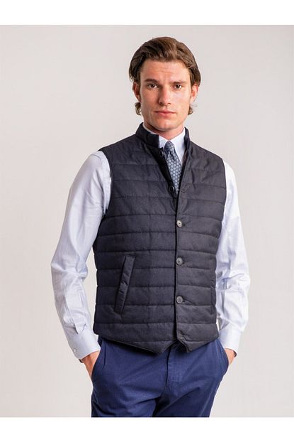 Dufy Lacivert Kapitone Dugme Detayli Kisa Kol Erkek Dis Giyim Slim Fit Trendyol