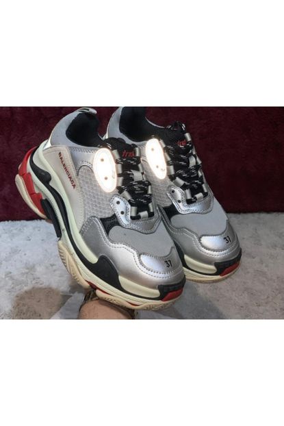 balenciaga triple s trendyol