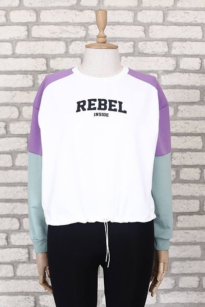 Venesa Kadin Beyaz On Baskili Sweat Trendyol