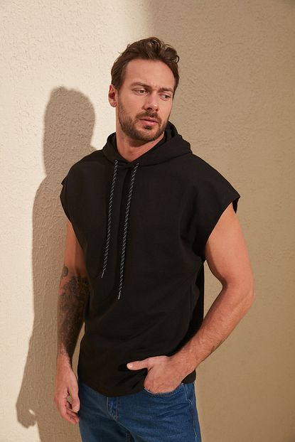 trendyol man siyah erkek oversize fit kisa kollu kapusonlu sweatshirt tmnss20sw0148 fiyati yorumlari trendyol