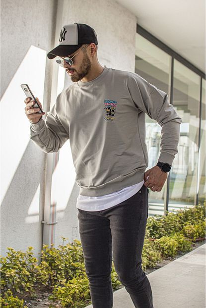 Moda Fethi Erkek Gri Arkasi Baskili Sweatshirt Trendyol