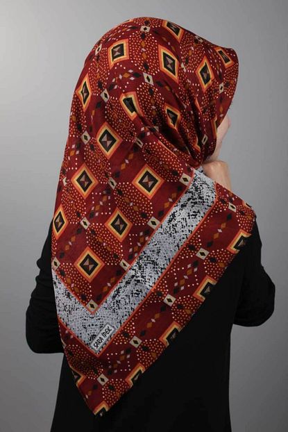 Pin By Art Sara On My Saves In 2020 Muslim Fashion Dress Muslim Fashion Outfits Muslimah Fashion Outfits