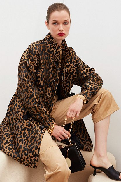 Ipekyol Kadin Bej Leopar Desen Mont Iw6200012058 Trendyol