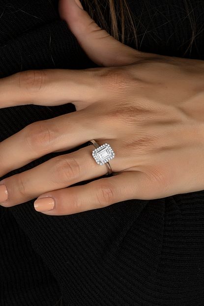 Else Silver Baget Tasli Ozel Tasarim Tek Tas Gumus Bayan Yuzugu Trendyol