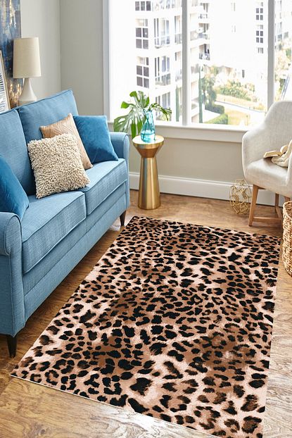 Cappio Hali Leopar Desenli Koyu Renkli Hali Makinada Yikanabilir Cp198 Trendyol