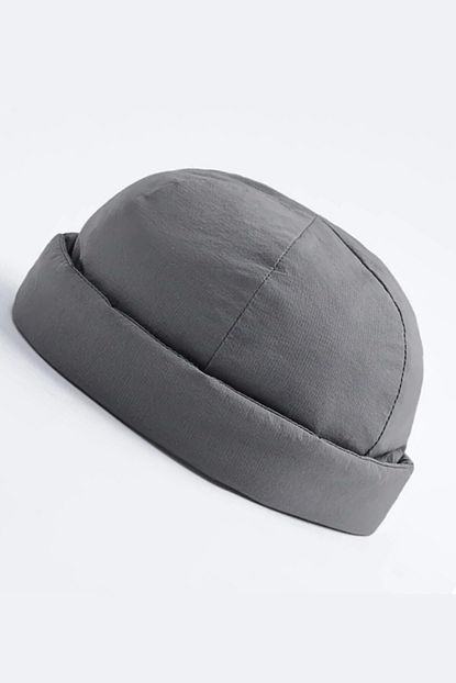 Esuso Ayarlanabilir Unisex Kisa Bere Erkek Bayan Kapitone Sapka Trendyol