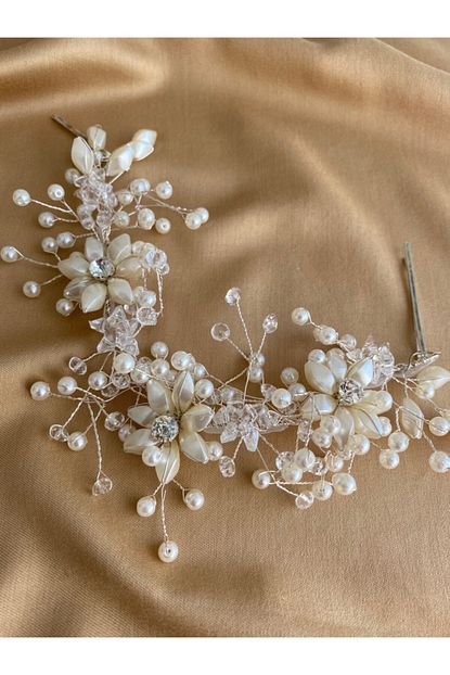 Hedef Bijuteri Incili Tasli Ve Boncuklu Soz Nisan Nikah Dugun Gelin Taci Gelin Sac Tasarim Aksesuari Topuz Tokasi Trendyol