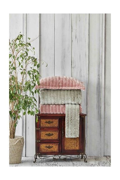 Karaca Home Mariel Yesil Soft Cift Kisilik Ipek Yatak Ortusu Trendyol