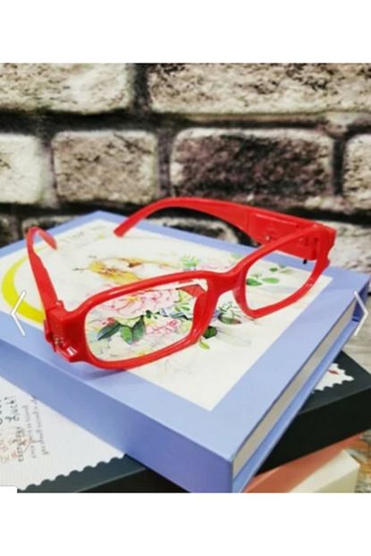 Mezame Kirmizi Led Isikli Kitap Okuma Gozlugu Trendyol
