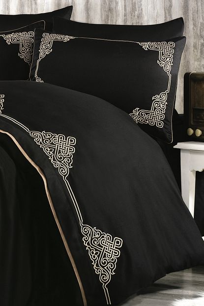 Nazik Home Santa Nakisli Organik Pamuksaten Nevresim Takimi Siyah Renk Trendyol