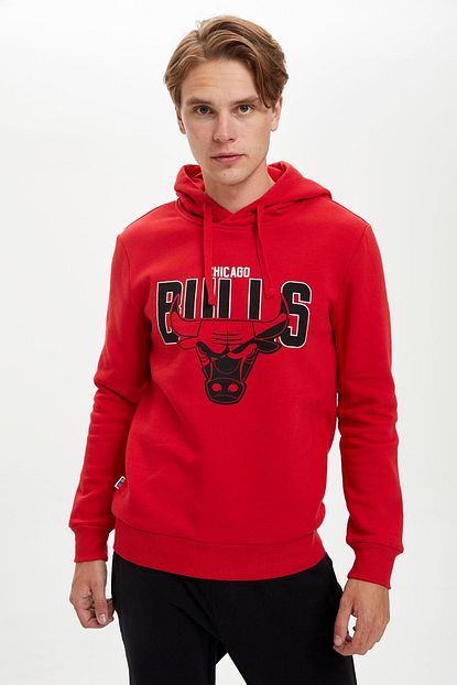 Defacto Erkek Kirmizi Nba Lisansli Bisiklet Yaka Sweatshirt R3237az20au Trendyol