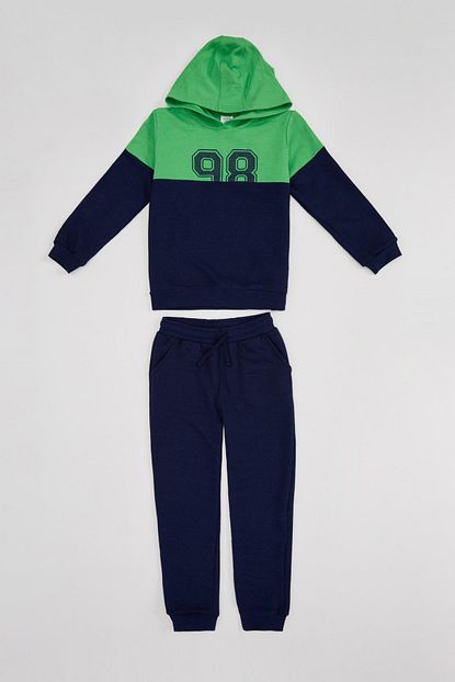 Defacto Erkek Cocuk Baskili Sweatshirt Ve Esofman Alti Takim Trendyol