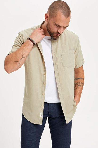 Defacto Erkek Yesil Slim Fit Hakim Yaka Gomlek L5046az 19sm Gn824 Trendyol