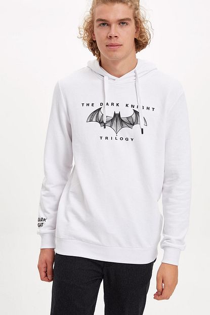 Defacto Erkek Beyaz Batman Lisansli Slim Fit Sweatshirt Trendyol