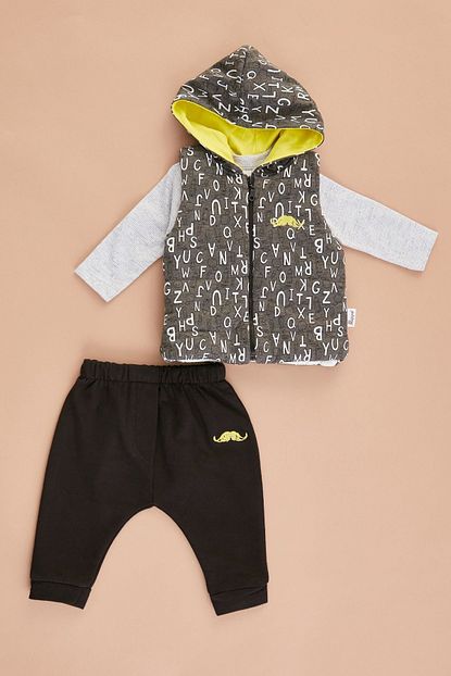 Fulla Moda Erkek Cocuk Antrasit Baskili Yelekli Takim Trendyol