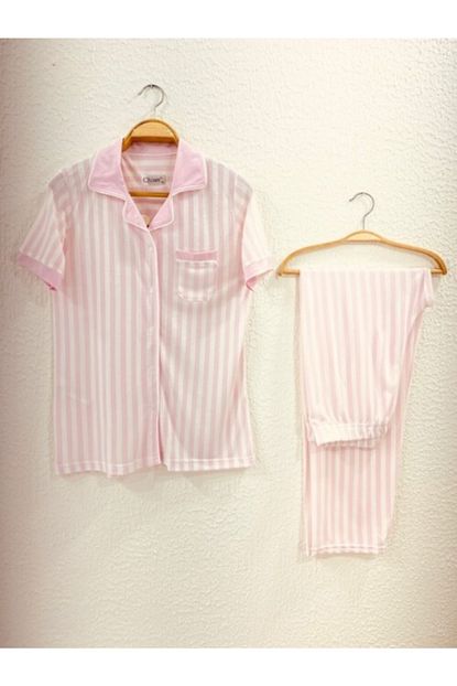 Sevil Giyim Kadin Pembe Chiser 5 Dugmeli Cizgili Kisa Kol Pijama Takim Trendyol