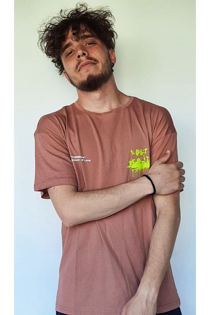 Cdd Erkek Paris Puskurtme Baski Fosforlu T Shirt Trendyol