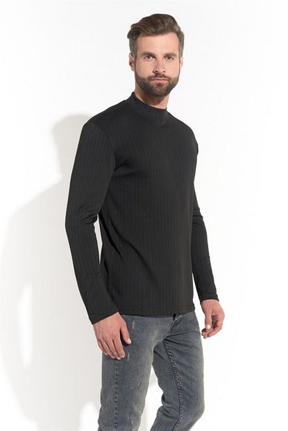 Z Giyim Erkek Siyah Yarim Balikci Yaka Basic Sweat Trendyol