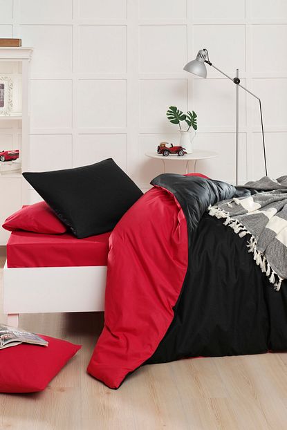 Enlora Home Enlora 100 Dogal Pamuk Ciftyonlu Nevresim Takimi Tek Kisilik Siyah Kirmizi Trendyol
