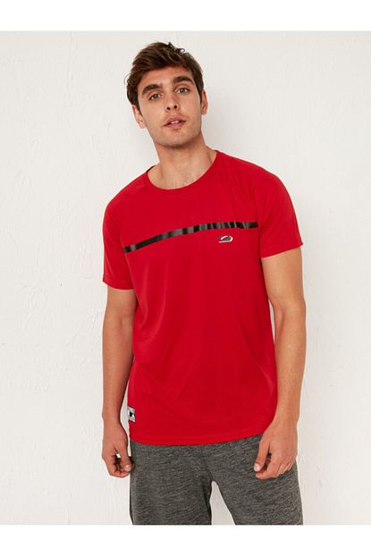 Pull Bear Erkek Kirmizi Sehir Logolu T Shirt 05244516 Trendyol