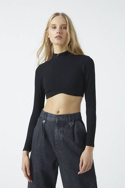 Pull Bear Kadin Siyah Uzun Kollu Crop Top 09249302 Trendyol