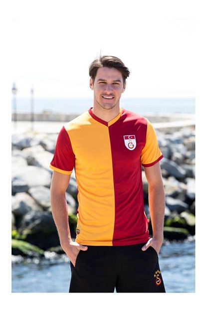 Galatasaray Sari Kirmizi 4 Yildizli Metin Oktay Fan Forma Trendyol