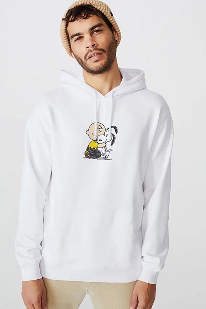 Collage Snoopy And Friends Baskili Beyaz Erkek Orme Kapsonlu Sweatshirt Uzun Kol Trendyol