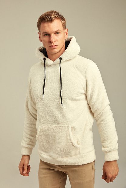 Tarz Cool Erkek Krem Kapusonlu Kanguru Cepli Pelus Uzun Kollu Basic Sweatshirt Swpl001r02 Trendyol