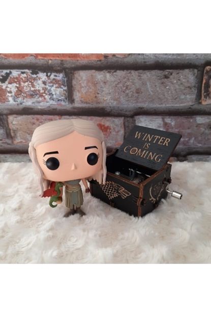 Netavantaj Game Of Thrones Daenerys Targaryen Figur Ve Cevirmeli Muzik Kutusu Trendyol