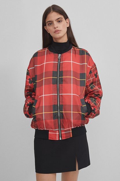 Bershka Mickey Mouse Kadin Kirmizi Bomber Ceket Trendyol