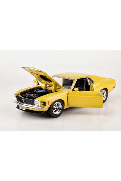 oled garaj 1970 ford mustang boss 1 24 olcek 20 22 cm model araba fiyati yorumlari trendyol