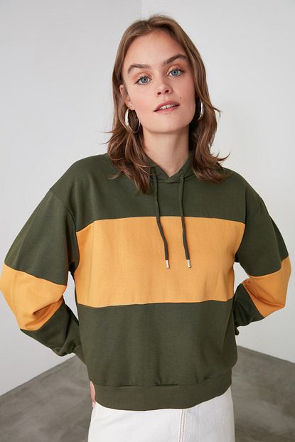 Trendyolmilla Haki Renk Bloklu Kapusonlu Orme Sweatshirt Twoaw21sw1532 Trendyol