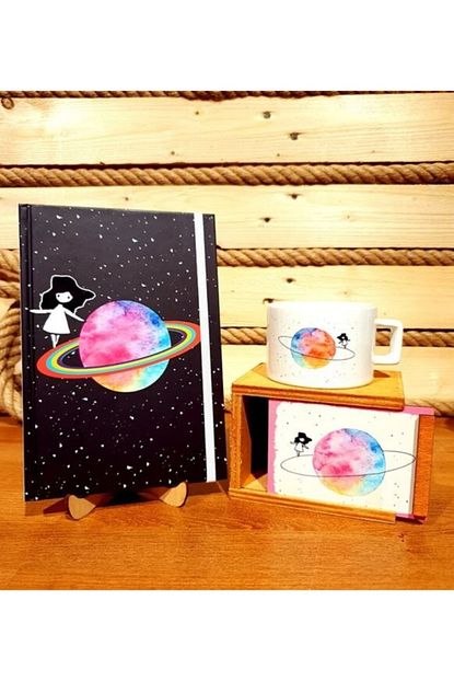 Hediye Deposu Saturn Tasarim Defter Ve Saturn Kiz Kutulu Kupa Arkadasa Hediye Trendyol