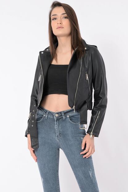 Vayro Kadin Siyah Yandan Fermuarli Deri Ceket Fiyati Yorumlari Trendyol