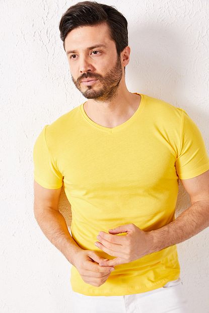 Zafoni Erkek Sari V Yaka T Shirt Trendyol