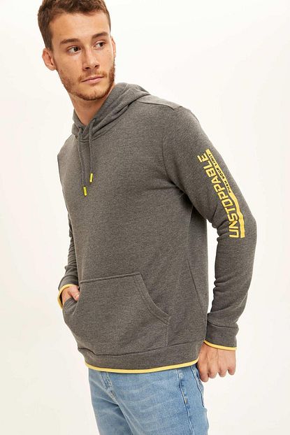 Defacto Erkek Gri Kapusonlu Slim Fit Spor Sweatshirt Trendyol