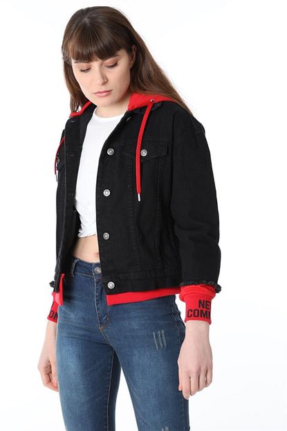 Zincirmoda Kadin Kirmizi Kapsonlu Kisa Kot Ceket Trendyol