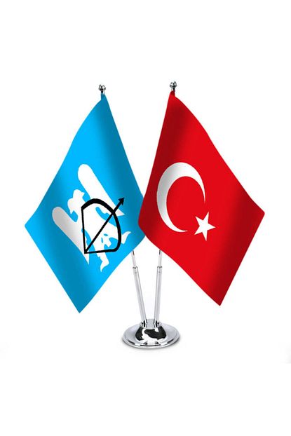 Asilmeydan Buyuk Selcuklu Imparatorlugu Ve Turkiye Ikili Masa Bayragi Trendyol