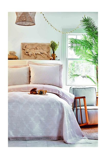 Karaca Home Olivia Bej Cift Kisilik Dantelli Nevresim Ve Dantelli Pike Seti Trendyol