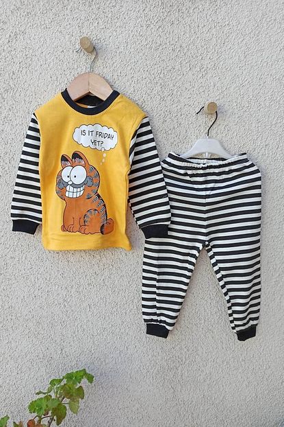 Babydonat Garfield Desenli Pijama Takimi 1 2 3 Yas Trendyol