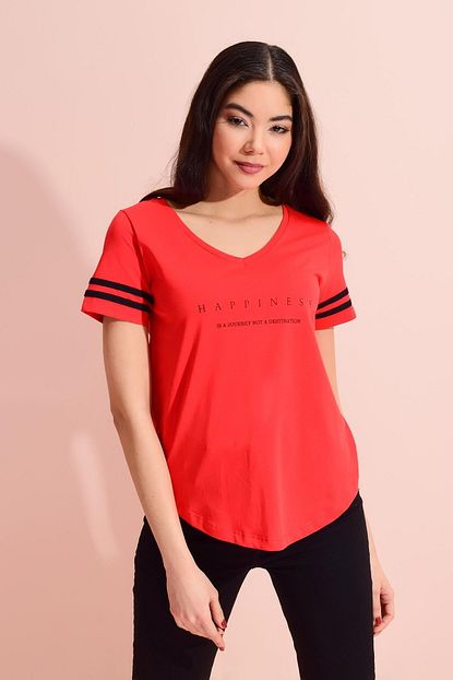 Tena Moda Bayan Kirmizi Bisiklet Yaka Happiness Baski Tisort 0ybtstn1037 Trendyol