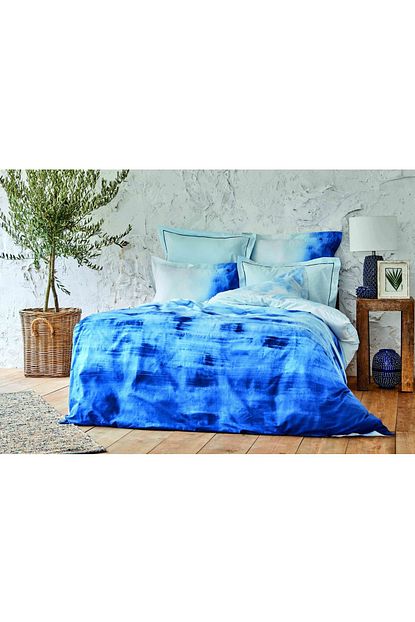Karaca Home Batis Mavi Rnf Cift Kisilik Nevresim Takimi 4 Yastik Pico Trendyol