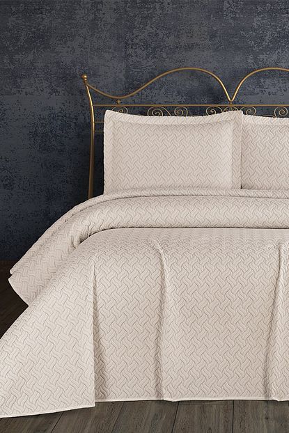 Ceyiz Diyari Selin Cift Kisilik Yatak Ortusu Krem Trendyol