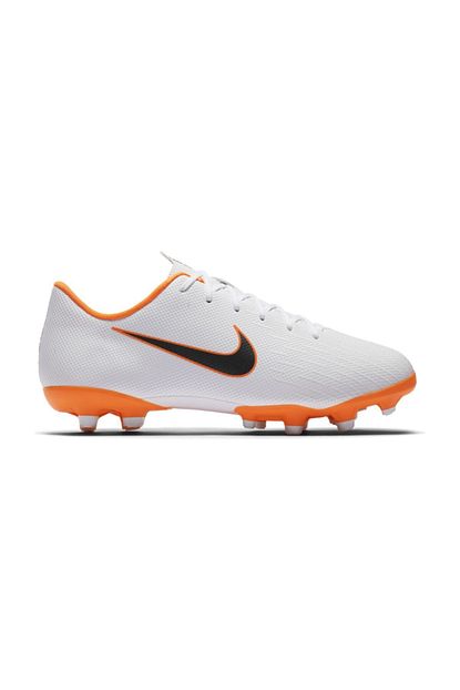 Nike Erkek Krampon Spor Ayakkabi Trendyol