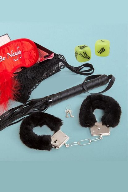 Vip Club Fantezi Aletleri Set Oyun Zarli Trendyol
